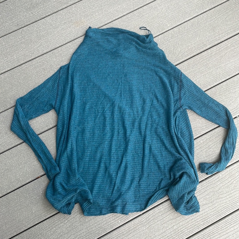 Free People sweater